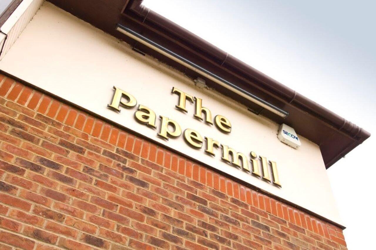 Premier Inn High Wycombe/Beaconsfield Ngoại thất bức ảnh
